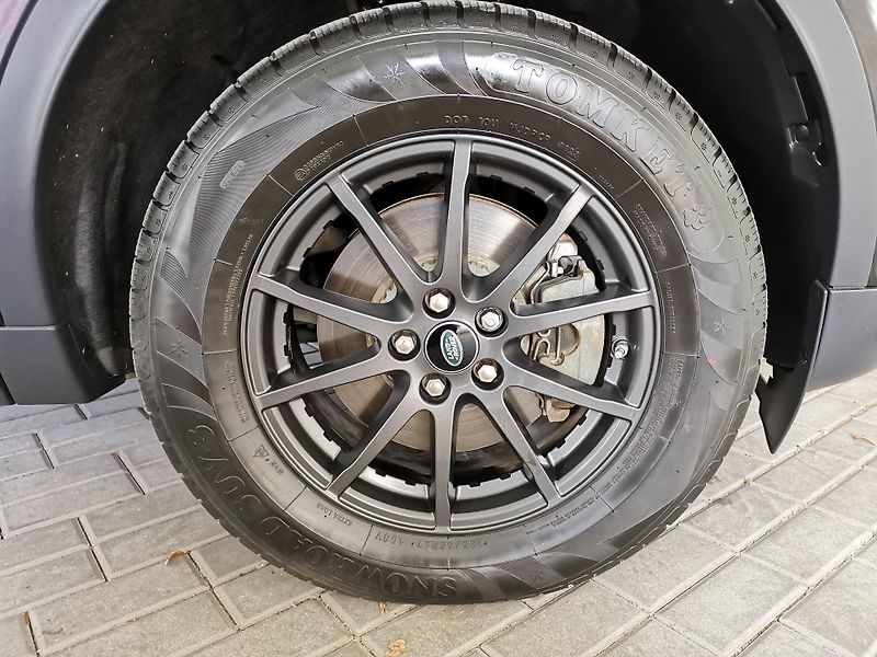 Land Rover Discovery Sport (2021) 4X4 LED NAVI TAŽNÉ REZERVACE - fotka 21 z 24