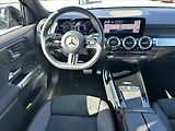 Mercedes-Benz GLB 200d 4MATIC AMG linie/Night - náhled 13