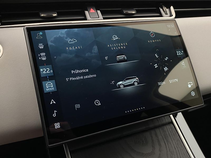 Land Rover Range Rover Evoque D200 DYNAMIC SE AWD REZERVACE - fotka 35 z 46