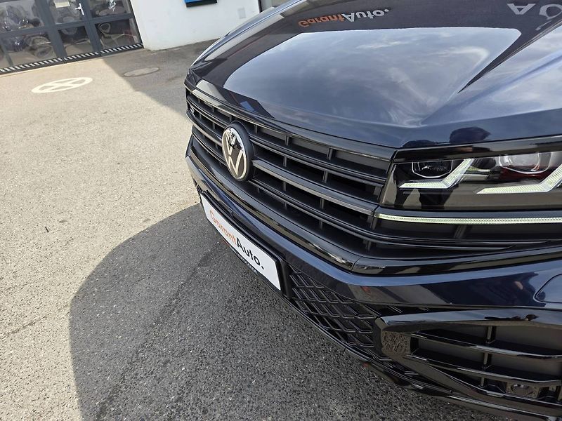 Volkswagen Touareg (2026) Final Edition R-Line 3.0 TDI 2 - fotka 8 z 57