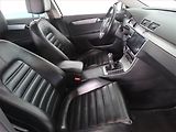 Volkswagen Passat (2011) 2.0 TDI, Navi, Tempomat - náhled 9