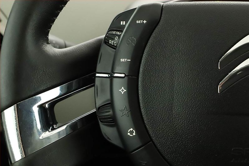 Citroën C4 Picasso (2011) 1.6 HDi, Serv.kniha, Tempomat - fotka 13 z 16