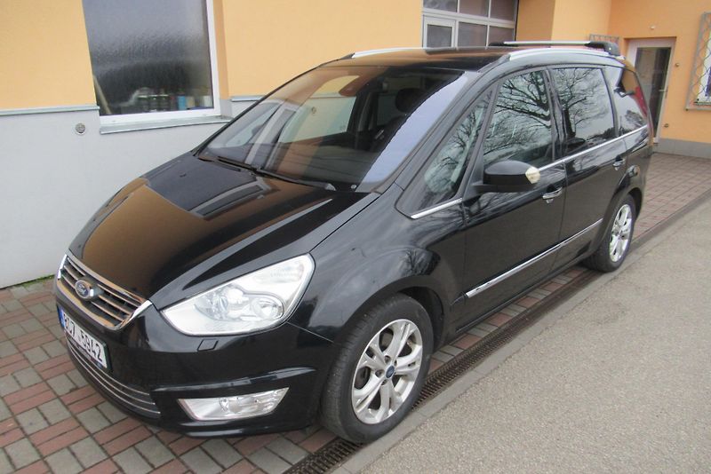 Ford Galaxy 2.0TDCi AUT.KLIMA TAŽNÉ 1,8t - fotka 5 z 27