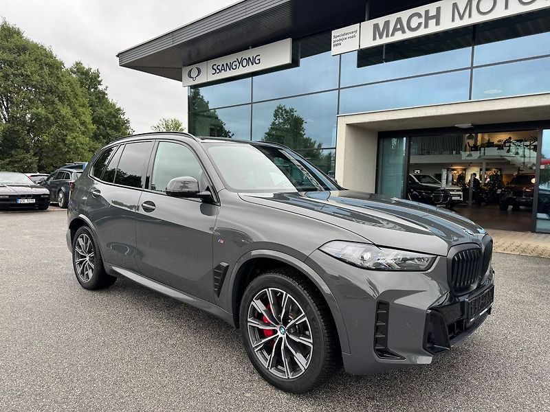 BMW X5 40d xDrive Masáže Ventilace Ne - fotka 3 z 18