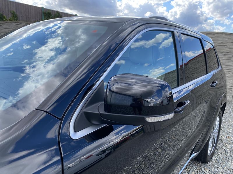 Jeep Grand Cherokee 3.0CRDi 4x4 SUMMIT EXTRA FULL! - fotka 23 z 181