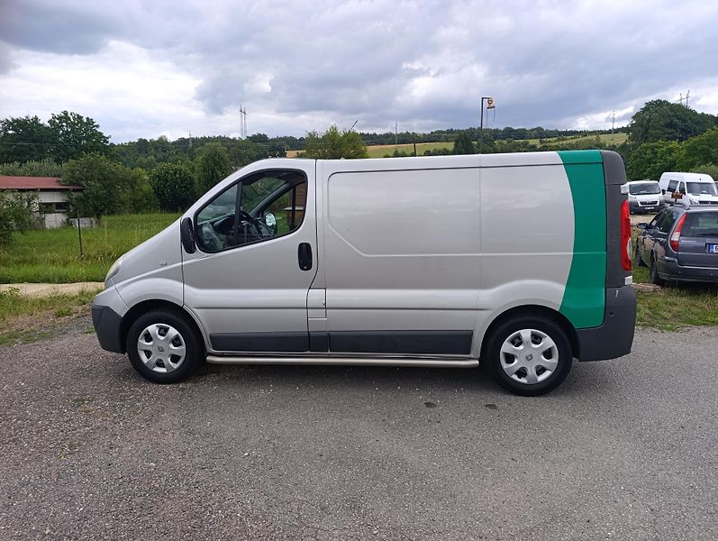 Renault Trafic (2011) 2.0 Dci tažné - fotka 7 z 21