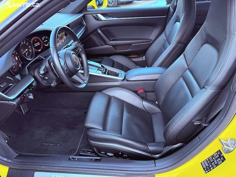 Porsche 911 992 Carrera S záruka do 12/26 - fotka 29 z 32