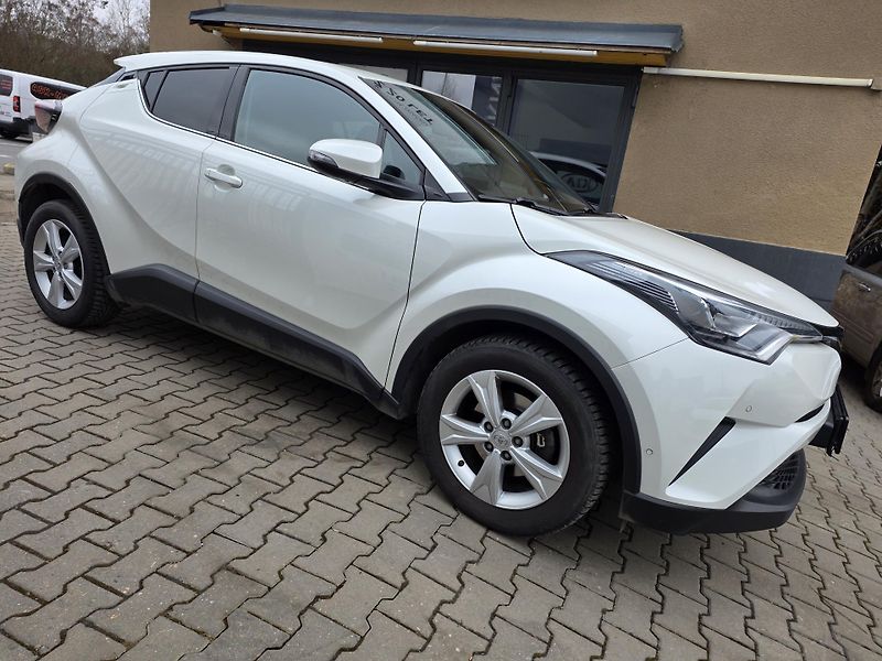 Toyota C-HR 1.2-4x4-NAVI-KAMERA - fotka 5 z 22