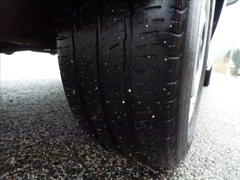 Volkswagen Transporter 2,0 TDi 9 míst - fotka 34 z 36