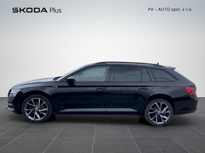 Škoda Superb (2022) Sportline 2.0 TDI 147kW DSG - fotka 3 z 35