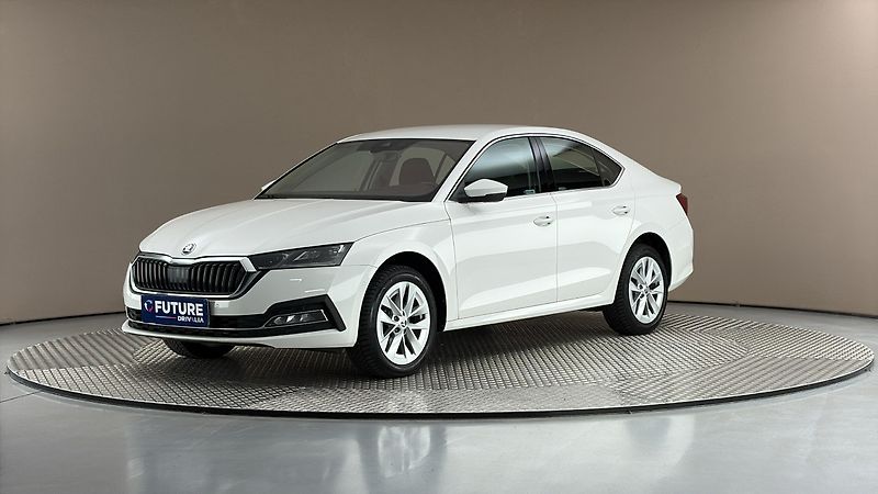 Škoda Octavia 2.0 TDI DSG Style - fotka 1 z 27