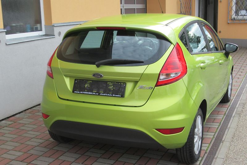 Ford Fiesta 1.25i SADA KOL - fotka 8 z 18