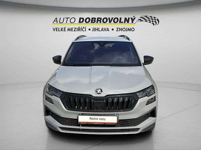 Škoda Karoq Sportline 2,0TDI 110kW DSG 4x4 - fotka 12 z 24