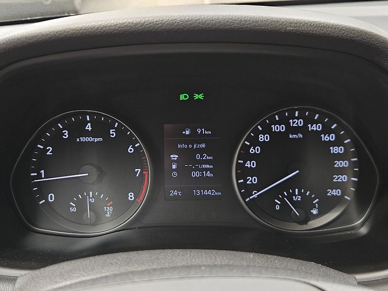 Hyundai i30 1,4i 73kW, Start Plus, serv.kn - fotka 19 z 32