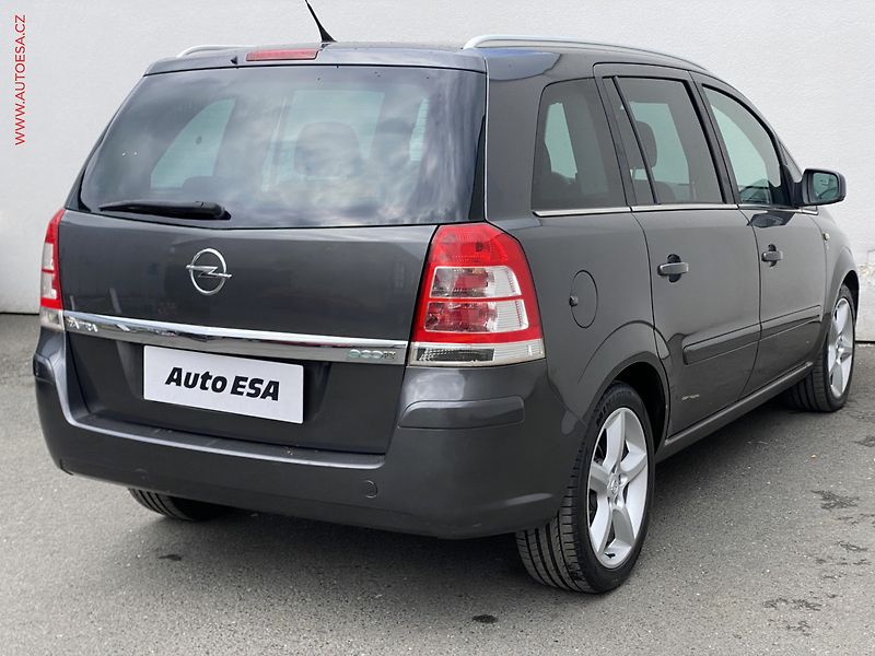 Opel Zafira (2011) 1.7 CDTi 7míst, Edition111 - fotka 4 z 18