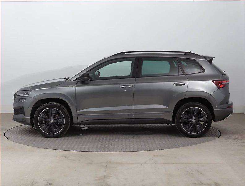 Škoda Karoq (2024) Sportline 1.5 TSI - fotka 3 z 22