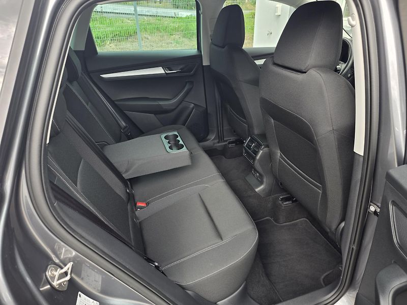 Škoda Karoq (2025) 1.5TSI 110kW DSG DRIVE ČR NOVÉ - fotka 10 z 22