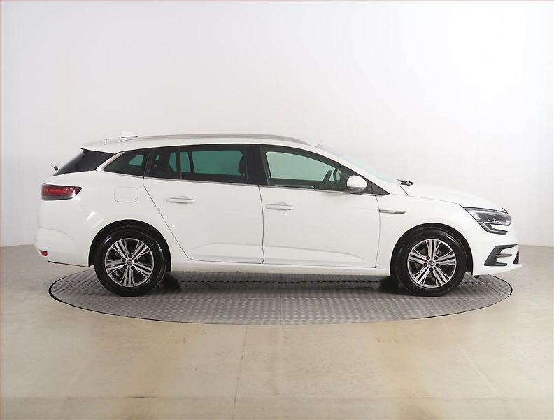 Renault Mégane (2022) Intens 1.3 TCe, Serv.kniha - fotka 6 z 20