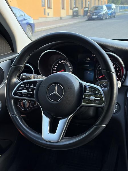 Mercedes-Benz Třídy C (2019) C180 facelift - fotka 8 z 8