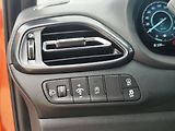 Hyundai i30 1.5 T-GDi/103kW N-Line DCT - náhled 29