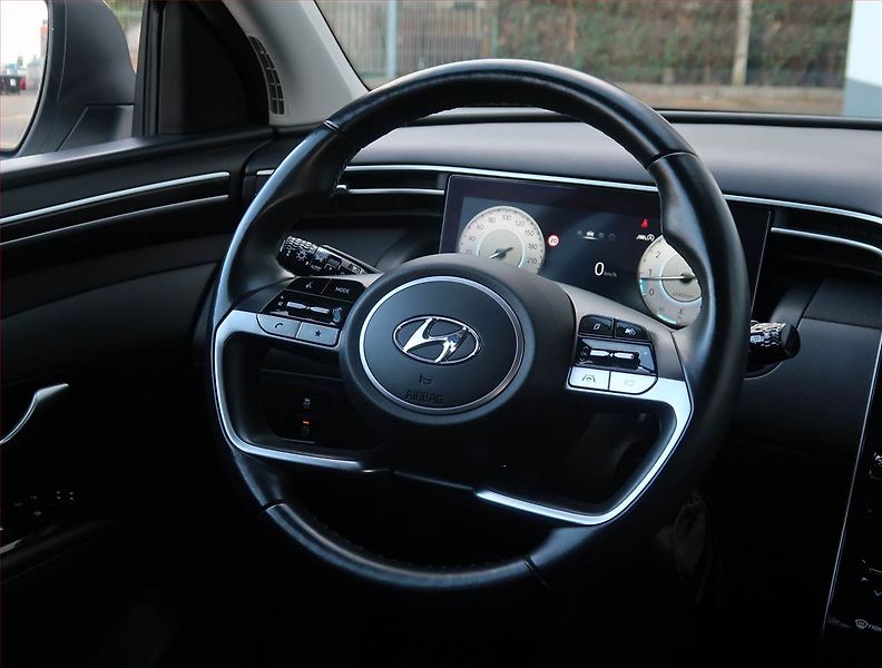 Hyundai Tucson (2021) Smart 1.6 T-GDI - fotka 15 z 19