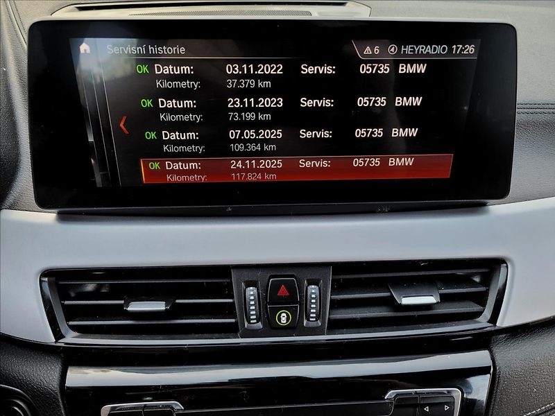 BMW X2 xDrive25e,4x4,navi,kůže - fotka 28 z 50