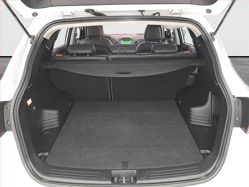 Hyundai ix35 (2015) 1.6 GDI, Serv.kniha, Kůže - fotka 14 z 18
