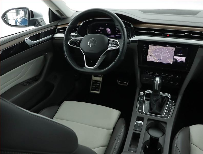 Volkswagen Arteon (2021) Elegance 2.0 TSI - fotka 7 z 17