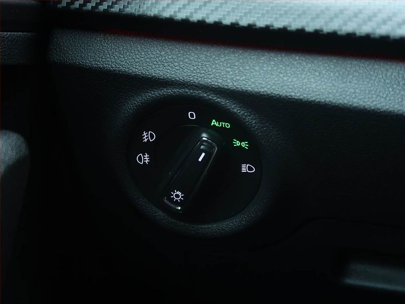Škoda Scala (2024) Monte Carlo 1.0 TSI - fotka 17 z 23