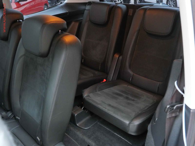 Volkswagen Sharan (2015) 2.0TDi, ČR, Highline, DSG - fotka 11 z 25
