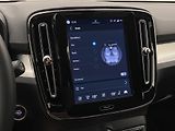 Volvo XC40 B3 AUT DARK PLUS - náhled 56