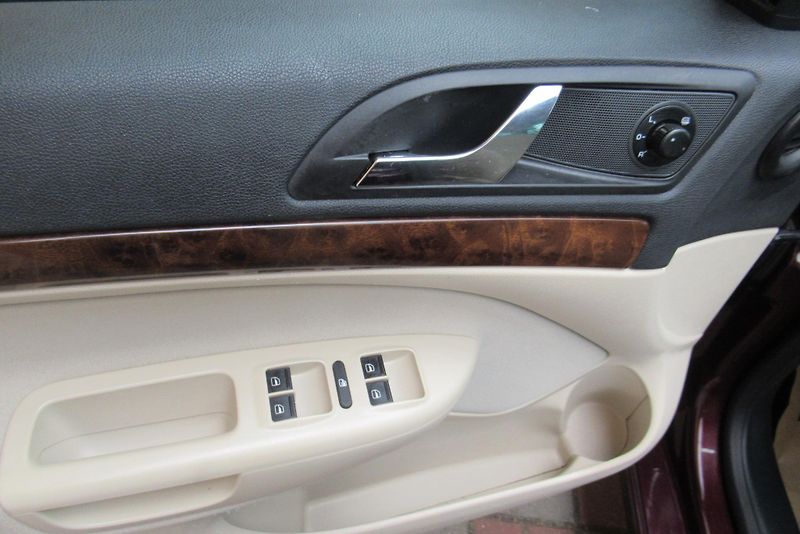 Škoda Octavia 1.6 TDi ELEGANCE WEBASTO TAŽNÉ - fotka 17 z 20