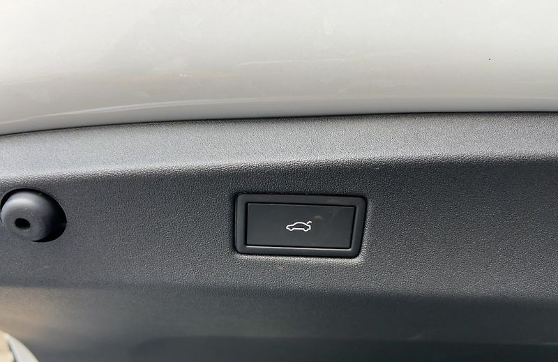 Volkswagen ID.7 Pro 210kW HuD 360 Taž Tep.čerp - fotka 9 z 10