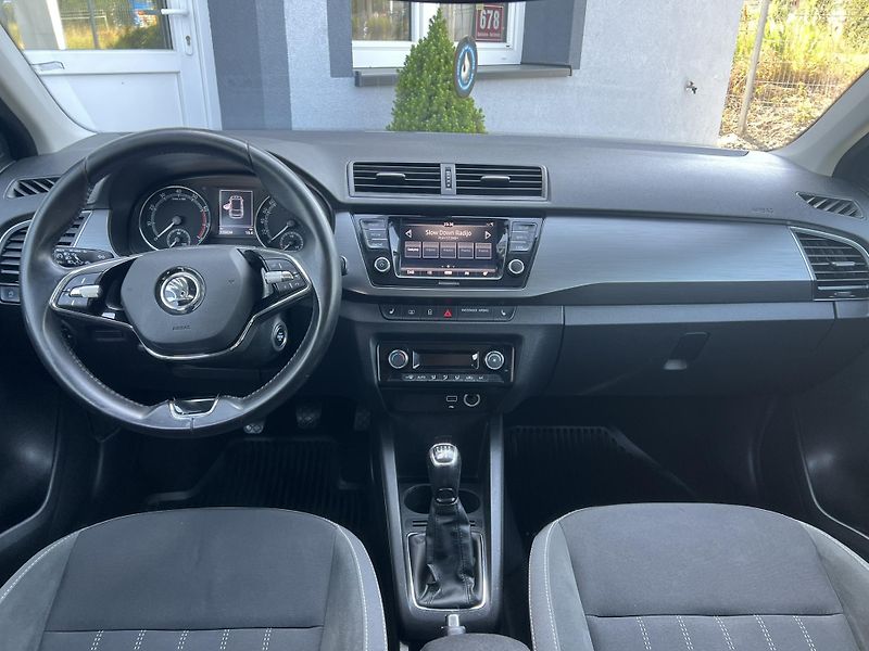 Škoda Fabia (2022) 1.0 TSI 70KW STYLE ČR 1MAJITEL - fotka 10 z 16
