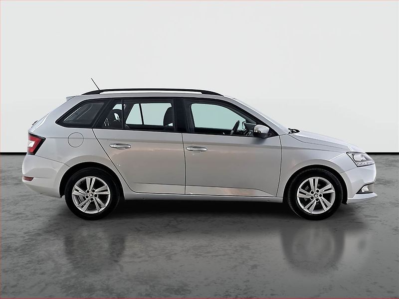 Škoda Fabia (2022) Ambition 1.0 TSI, ČR,1.maj - fotka 6 z 17
