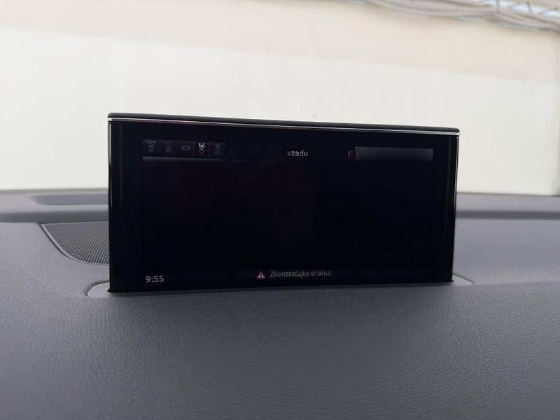 Audi Q7 3.0Tdi*200kw*CZ*DPH*S-Line* - fotka 30 z 47