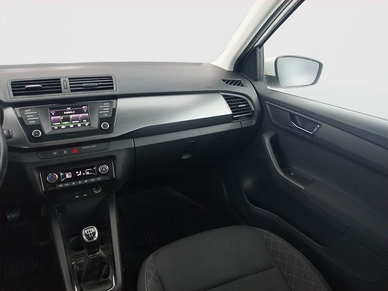 Škoda Fabia (2018) 1.4 TDI, Park. senzory - fotka 8 z 20