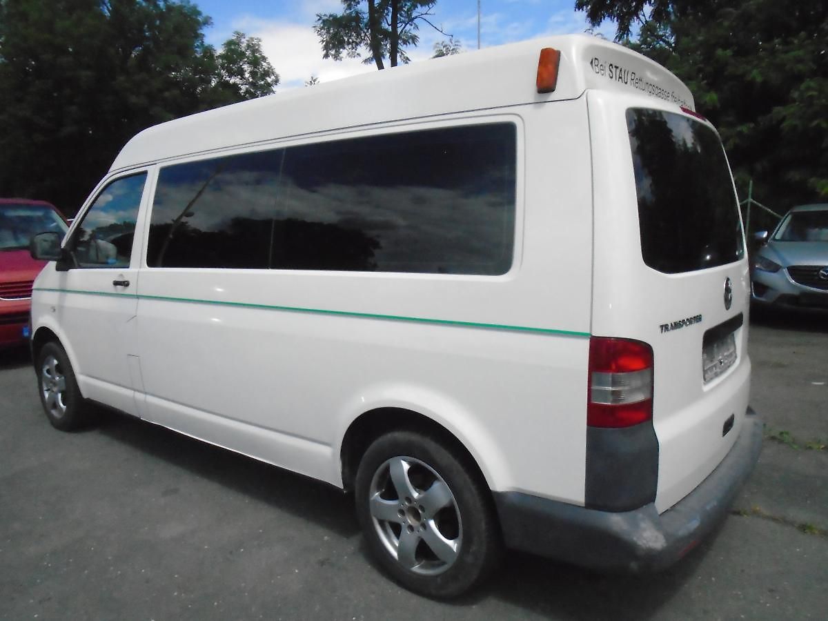 Volkswagen Transporter 1.9 TDI L2 H2 9míst LONG 