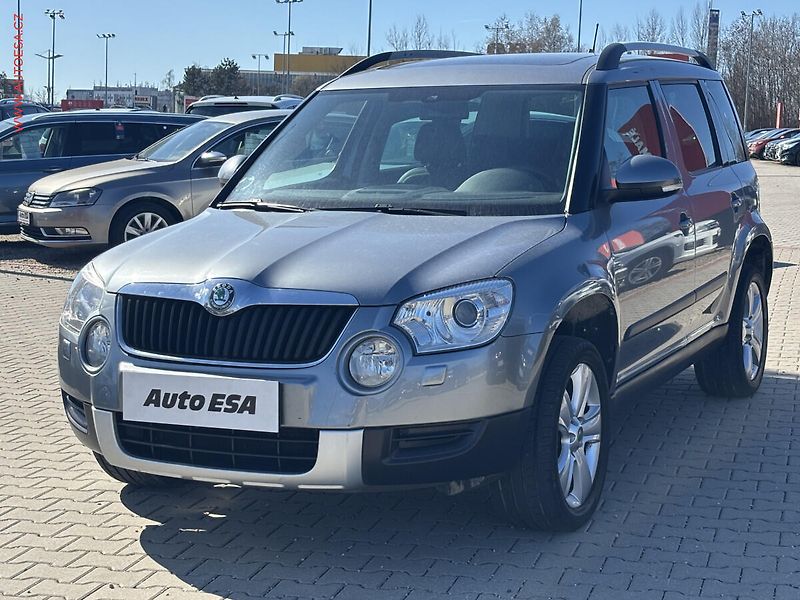 Škoda Yeti (2011) 1.2 TSi, Experience, panor - fotka 3 z 21
