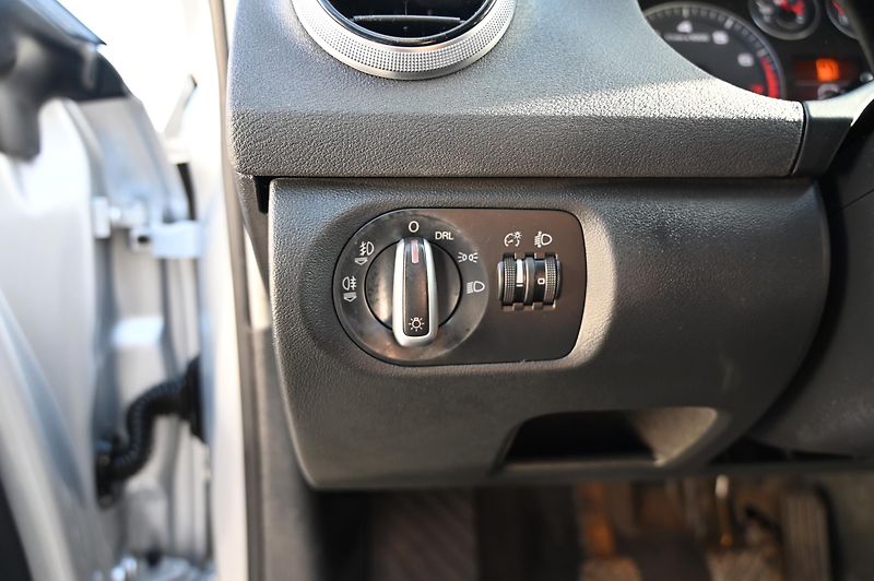 Audi A3 1.4TFSI 92KW Rezervace 6/2011 - fotka 19 z 31
