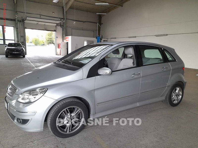 Mercedes-Benz Třídy B (2006) 2.0 - fotka 1 z 3