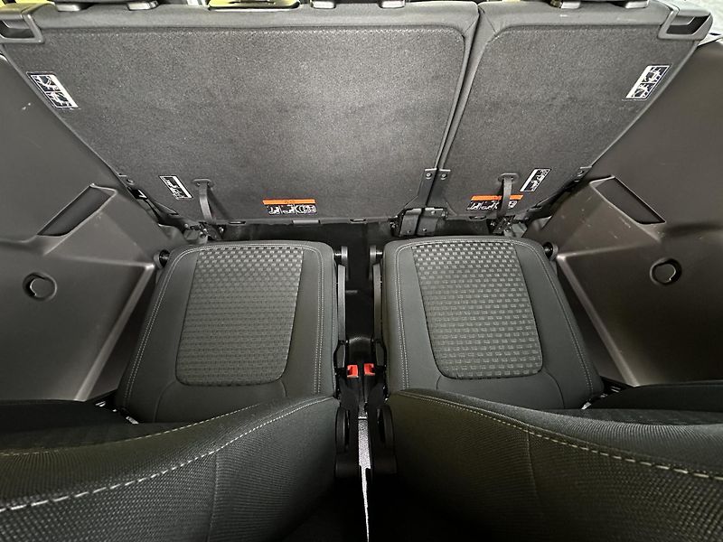 Ford Tourneo Connect (2019) AUTOMAT*7.Míst*1.5/74kW*1.Maj  - fotka 34 z 47