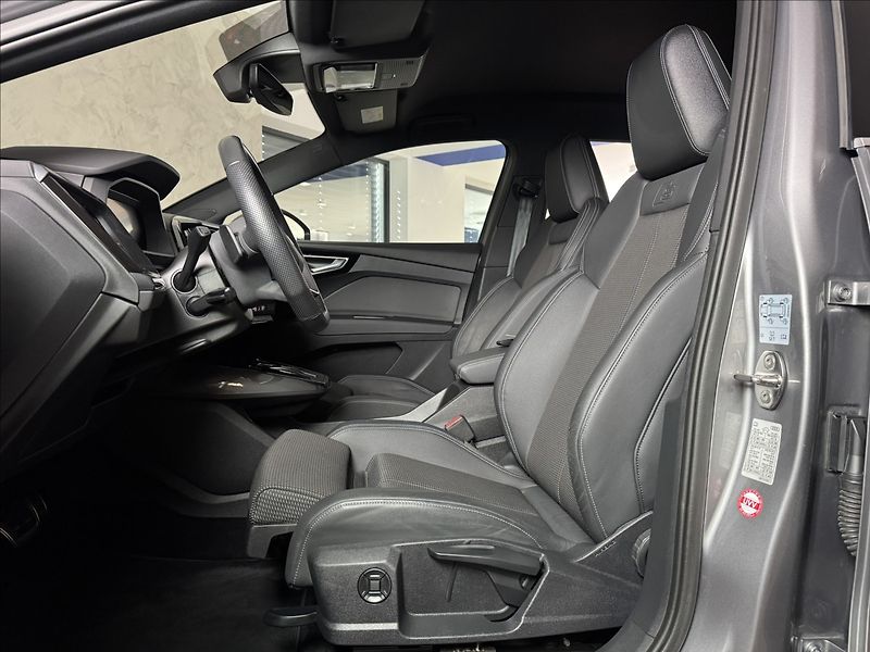 Audi Q4 e-tron 150kW S-Line LED Kamera - fotka 19 z 45