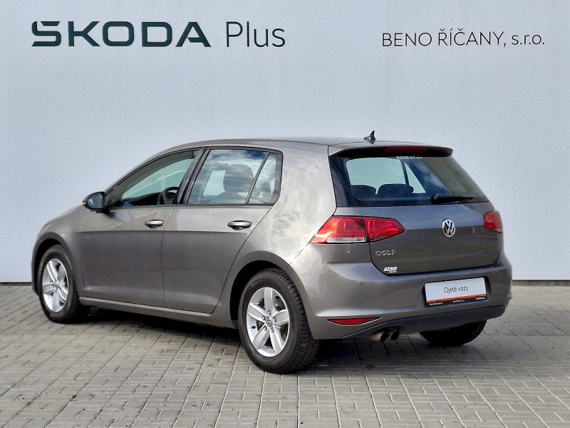 Volkswagen Golf (2017) Comfort 1,4TSi 92kW - fotka 10 z 32