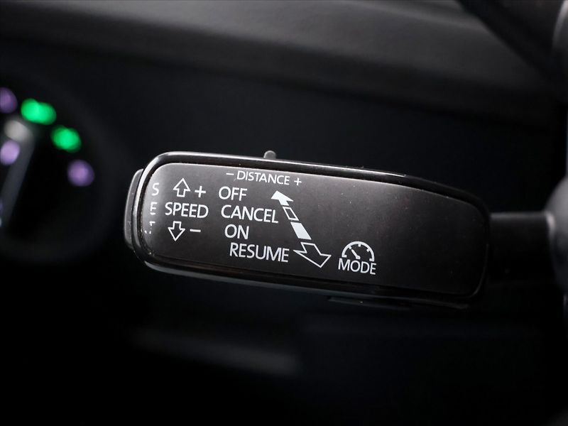 Škoda Superb 2,0 TDI 110kW CZ Style DSG - fotka 20 z 41