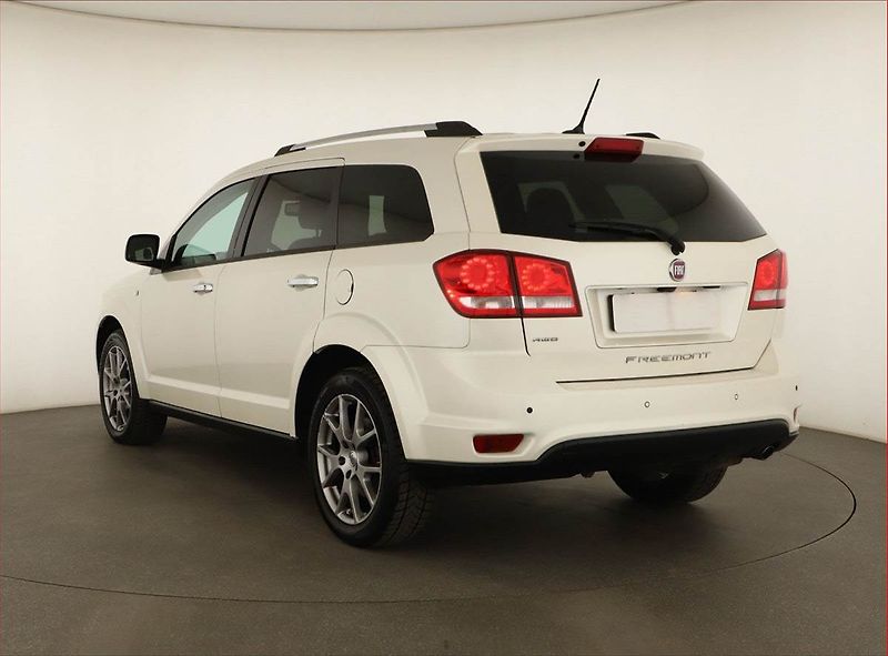 Fiat Freemont (2012) 2.0 MultiJet, 4X4, Automat - fotka 4 z 16
