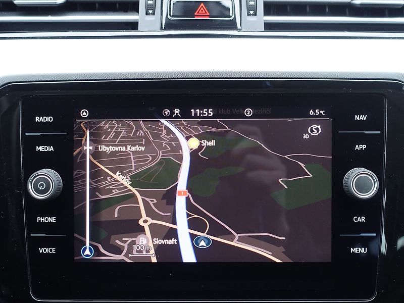 Volkswagen Passat 2.0 TDi LED SVĚTLA, ACC, DSG - fotka 12 z 38