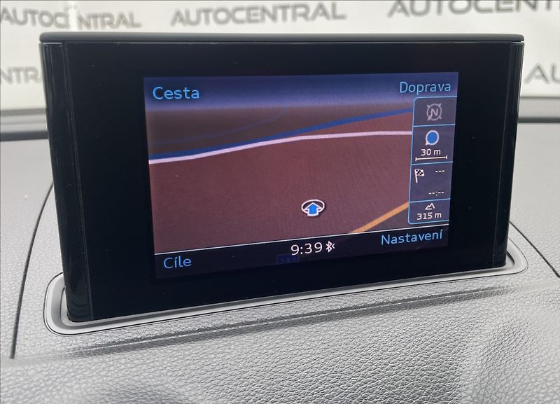 Audi A3 1,4 TFSI  S-line 90kw, Navi , - fotka 16 z 24