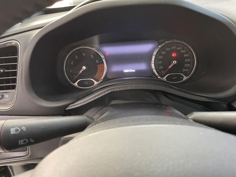 Jeep Renegade 1.0 T 6M ČR 1.MAJ. SERVISKA  - fotka 22 z 27