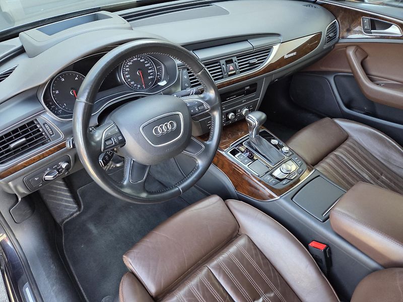 Audi A6 Avant 3,0TDi Quattro S-Line 2maj HUD - fotka 6 z 41